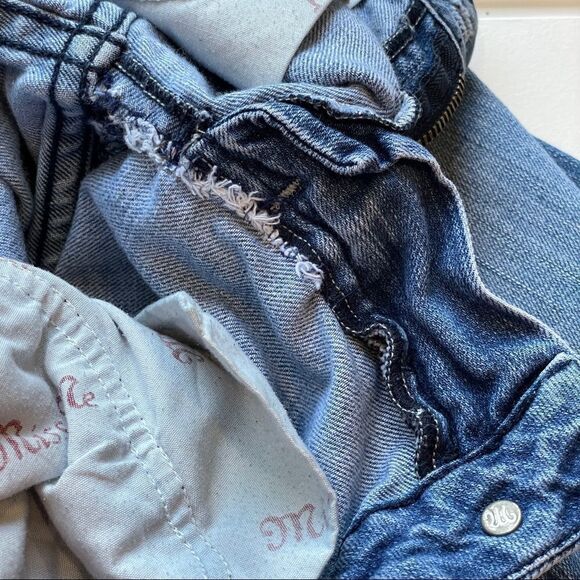 Miss Me Back Flap Pocket Bootcut Jeans Light Denver Wash Size 27 - Picture 12 of 12